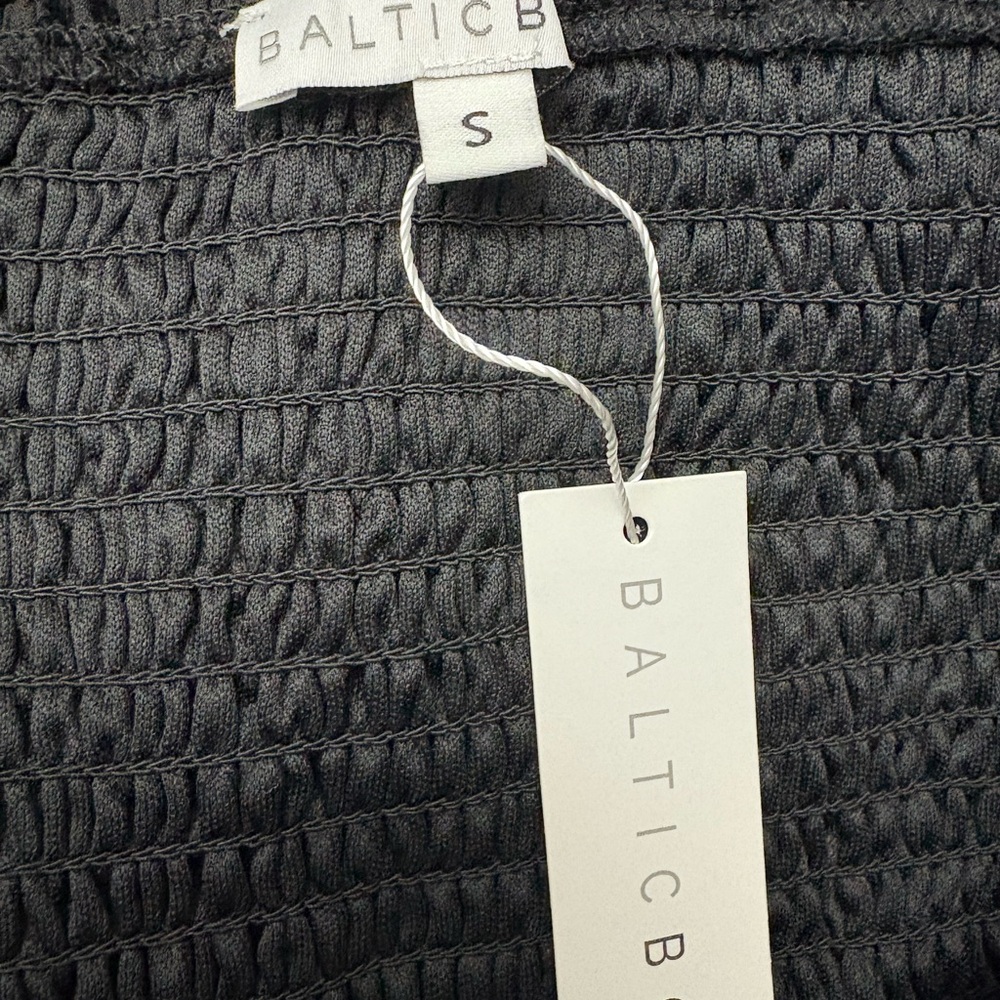 Baltic Born Mera Velvet Midi Dress NWT - Picture 8 of 8